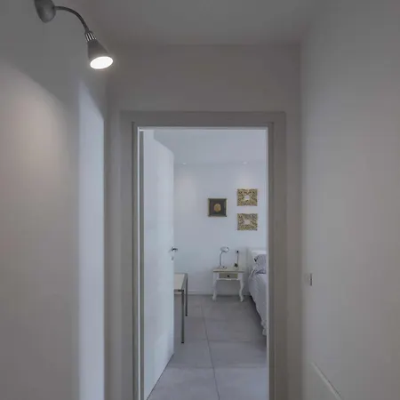 Alba House Malpensa Airport Ferienhaus